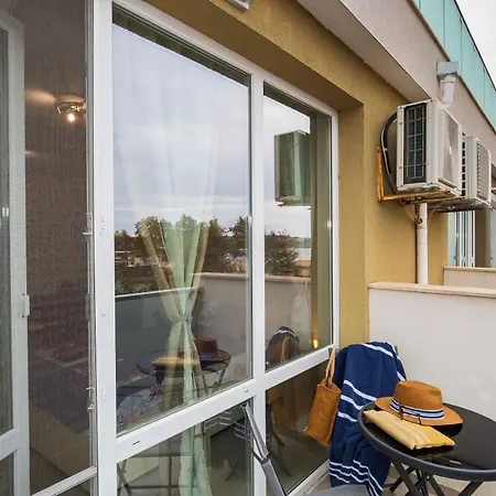 Apartment Lifestyle A26